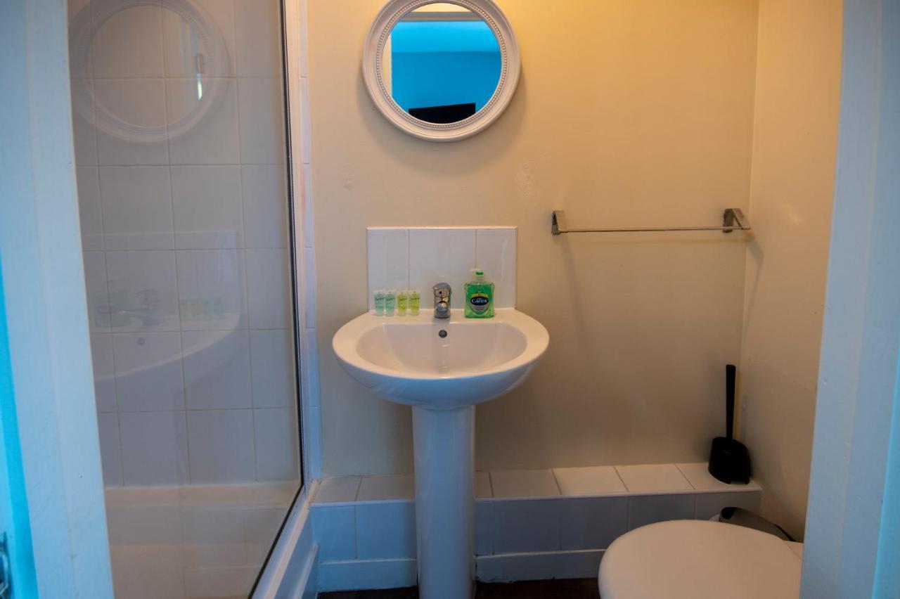 Irvine Riverside Guesthouse By Payman Club Luaran gambar